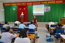 Trung tâm Y tế thành phố Long Xuyên tổ chức  Lớp tập huấn phòng, chống dịch cúm A/H5N1 ở người