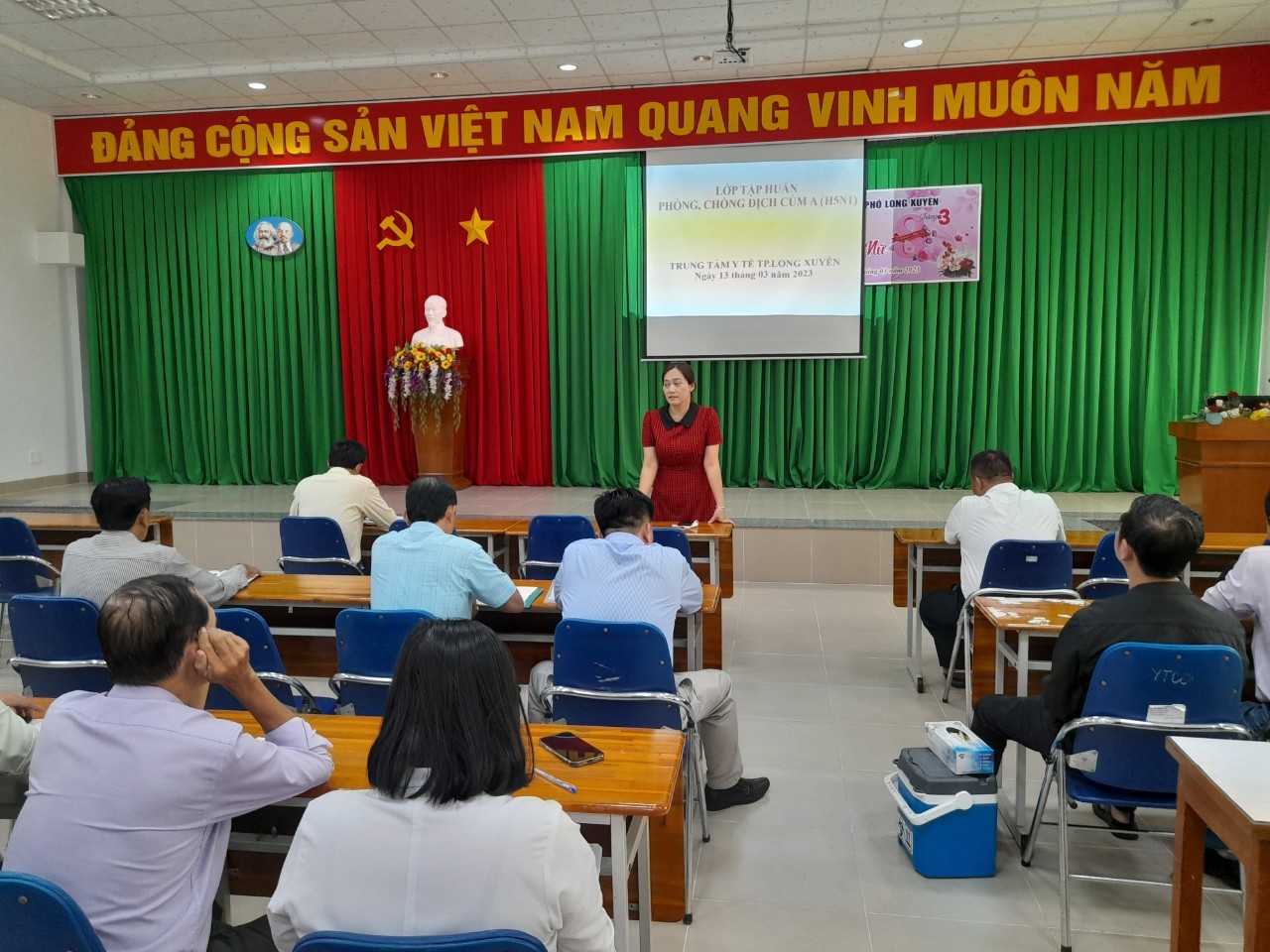 Trung tâm Y tế thành phố Long Xuyên tổ chức  Lớp tập huấn phòng, chống dịch cúm A/H5N1 ở người